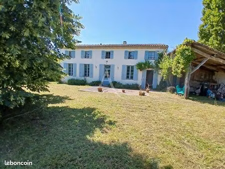 maison 3 pièces 122 m²