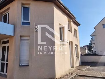 maison 8 pièces 216 m²