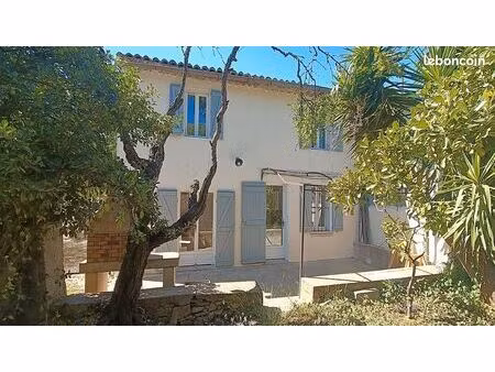 location maison t4 sur 2 niveaux avec jardin et terrasse  proche centre-ville st cyr sur m