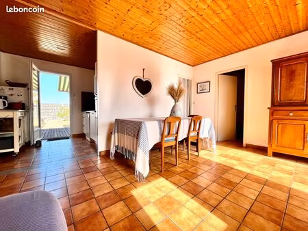 villa avec 4 chambres  garage  jardin clos et prete a vivre