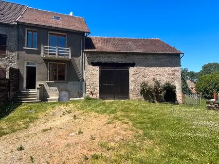 maison à louer 540/mois lafat 23800