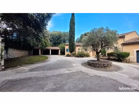 maison de charme 180 m² en drôme provençale – terrain 3000 m² - piscine & dépendances