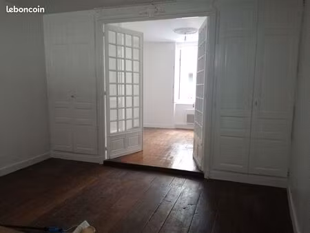 appartement rdc plain pied 2 pièces 36m2 1 chambre centre ville la rochefoucauld