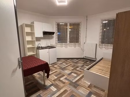 studio meublé