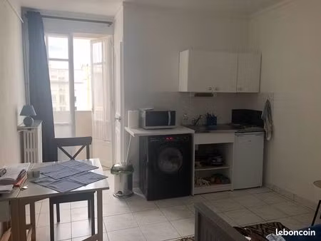 studio proche métro