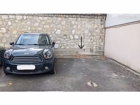 propriétaire loue parking 14 m² 29 rue de sèvres à boulogne billancourt