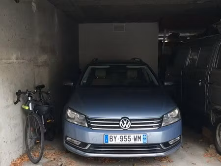 location parking les lilas