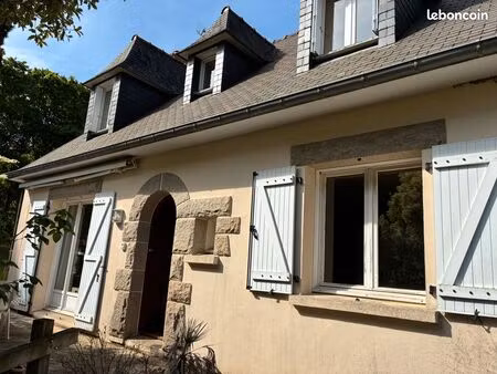 maison néo-bretonne 110 m²  4 chambres à saint-brandan (limite quintin)