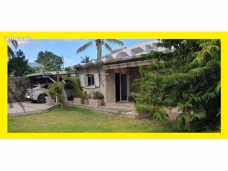 villa 4 pièces 100 m²
