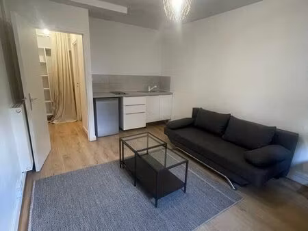 studio meublé - résidence privé - calme et proche métro