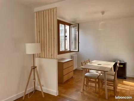 appartement lumineux & rénové - 2 chambres - chatillon - disponible juillet -