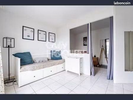 appartement meublé 2 pièces avec balcon
