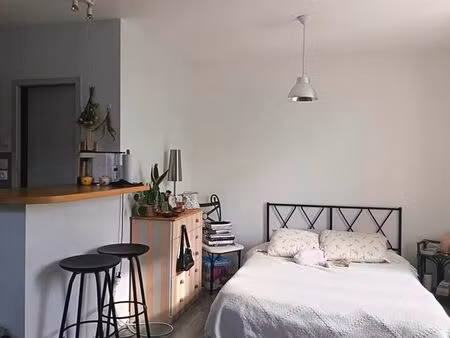 loue 1 pièce - appartement