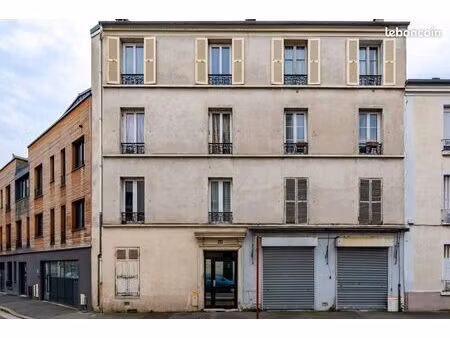 studio 1 pièce 19 m²