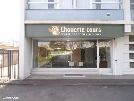 local / bureaux haut v. hugo 480 /m