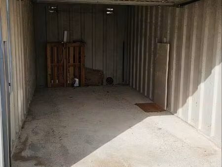 garage à louer