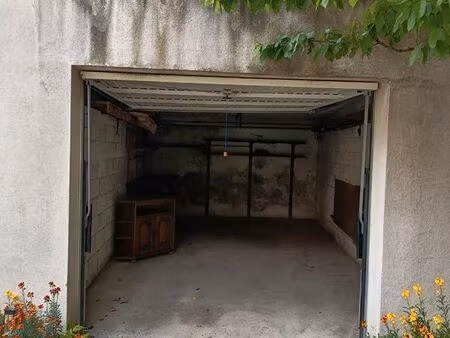 garage à louer