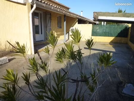 t4 duplex avec extérieur