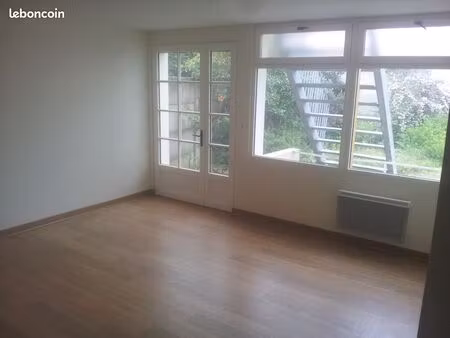 appartement 98m2 rez-de-chaussée + garage ouvert + cave