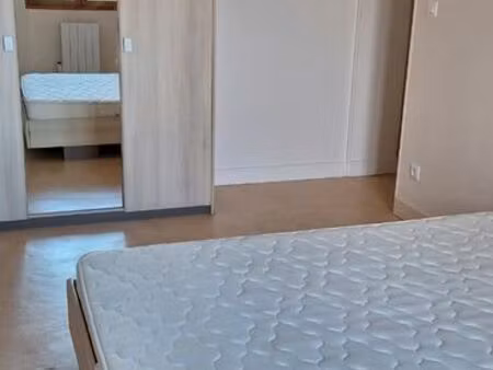 loue appartement proche autoroute