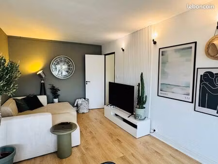 appartement 55m2 chateauvert