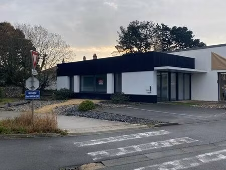 a vendre / local commercial 82 m²