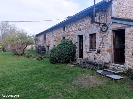 corps de ferme avec dépendances
