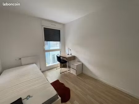 appartement 1 pièce 72 m²