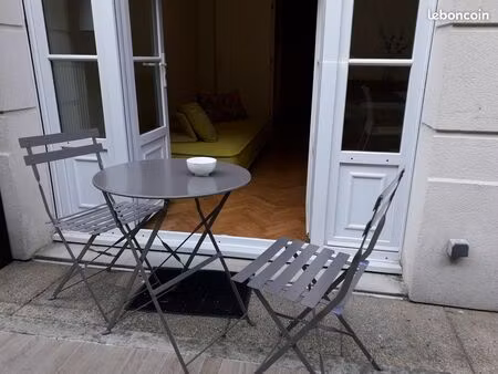 loft grand confort - la défense 1376/mois charges comprises