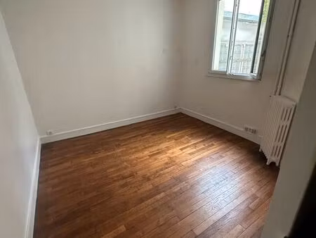 studio 20m2 bon état et au calme - centre montrouge
