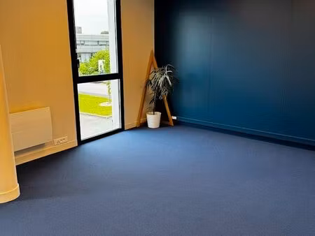 bureau individuel 18m² disponible