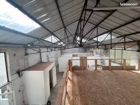 entrepôt 180 m² quimper