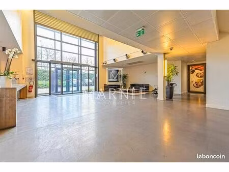 local 4263 m² gennevilliers