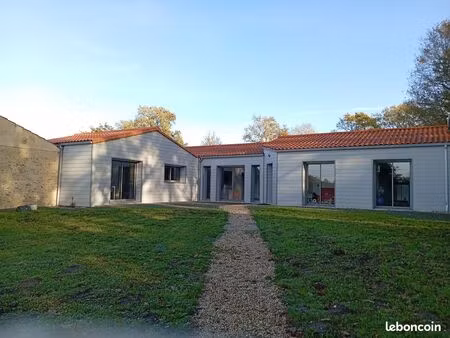maison contemporaine de plain-pied