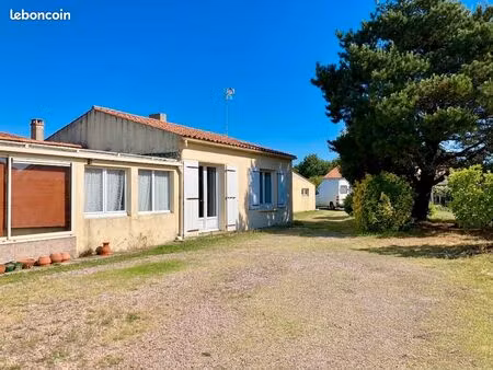 propriété 10 pièces 200 m²