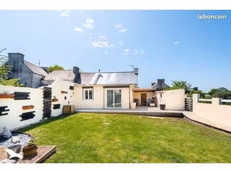 maison 6 pièces 105 m²