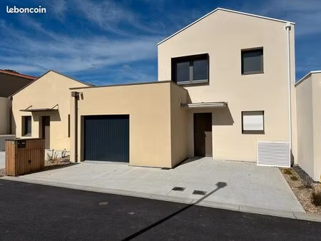 maison t4 neuve libre montaigu entre particulier