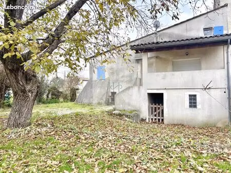 maison 10 pièces 198 m²