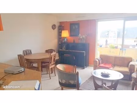 appartement familial ensoleillé et fonctionnel  3 chambres  terrasse