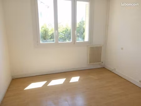 appartement à vendre t4 66 m2 chateauvert valencee