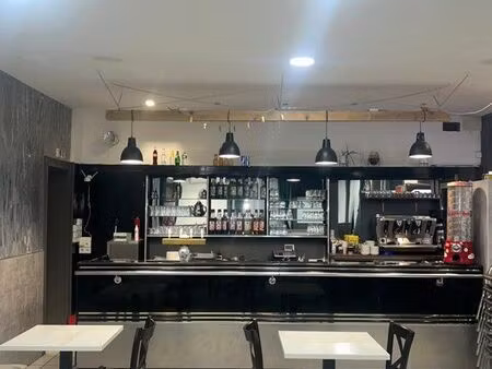 bar café licence 4