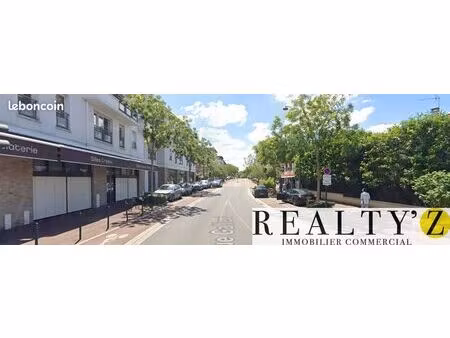 local commercial 55 m²