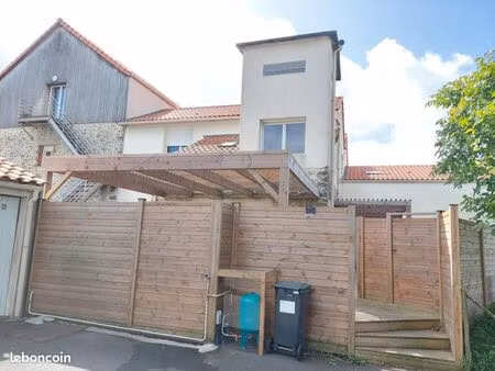 maison 3 pièces 82 m²