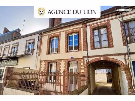 maison de ville 5 pièces 100 m²
