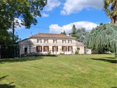 maison charentaise
