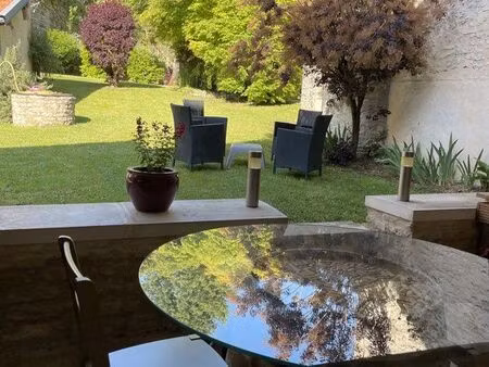 maison de charme dans un des plus beaux villages de france