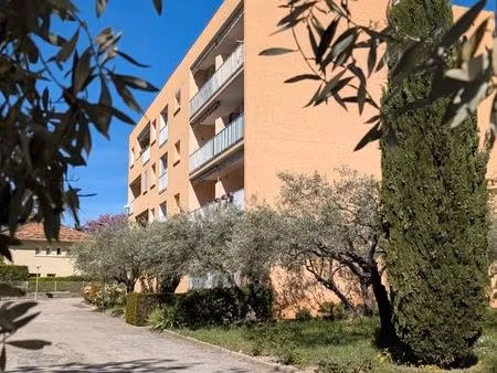 appartement t4 lumineux 95 m² avec garage – accès facile  proche centre nyons