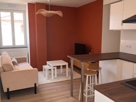 t2 meublé à venansault 32 m2