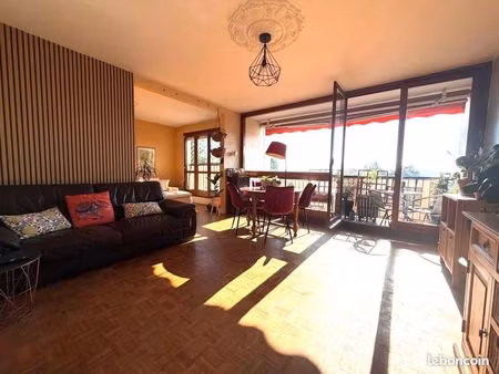 appartement 5 pièces 95 m²