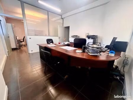 bureaux 96 m²